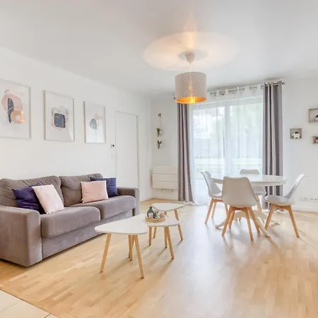 Apartment 39m2 - Free Parking - Rer C - Metro 13-14 - Ascenseur - Easy Check In - Asnieres-sur-Seine